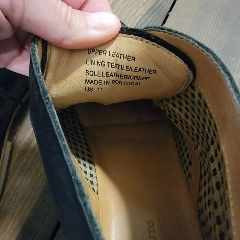 Vince Camuto Signature Hesten Chukka boot size 11